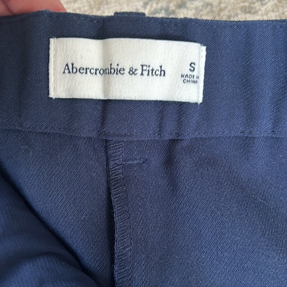 Abercrombie shorts - Picture 3 of 5